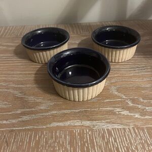 Set of three, Vintage Great American Stoneware Factory ramekin bowls